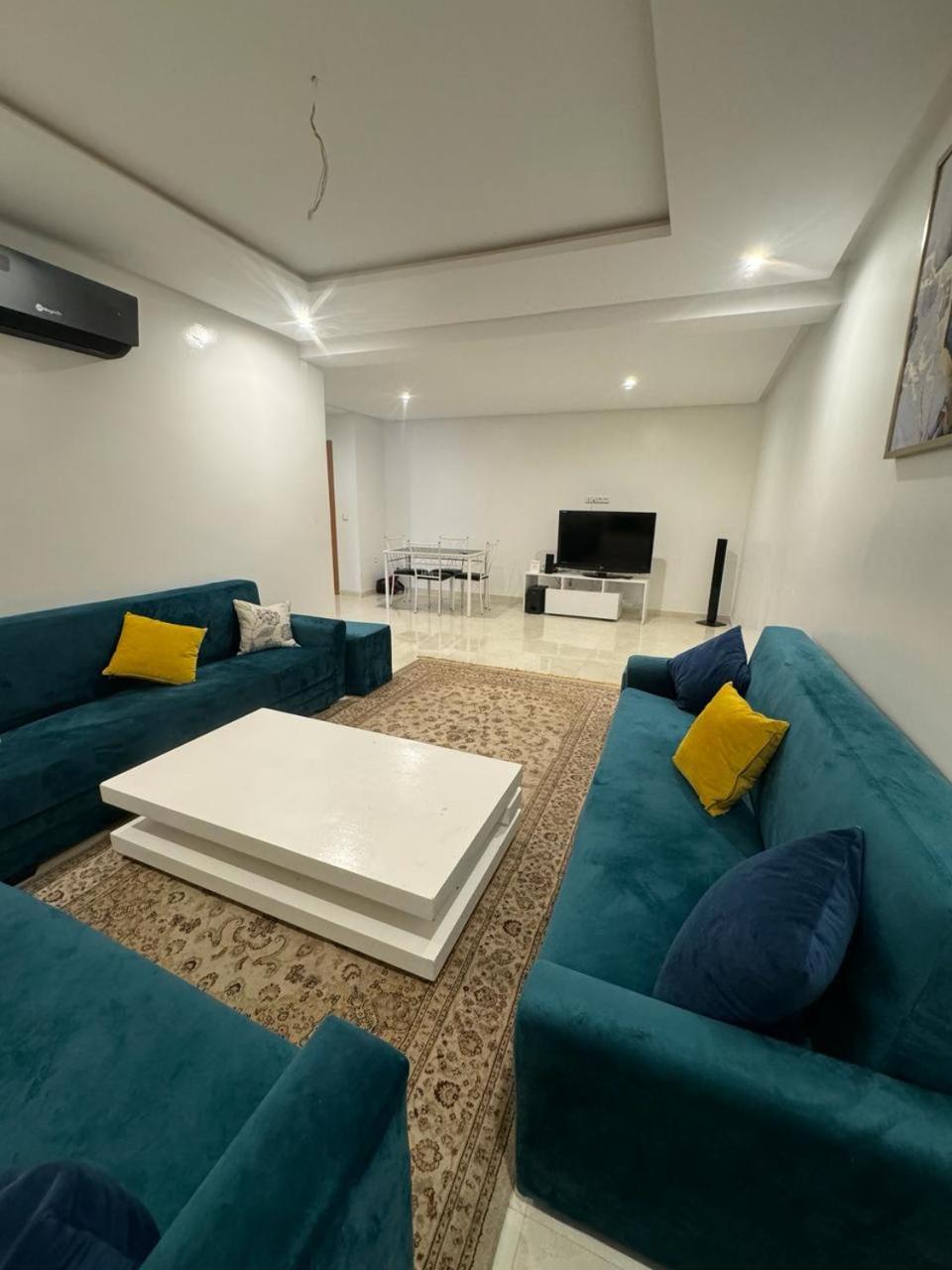 Bel appartement meublé les quais vert Uchda  Exterior foto